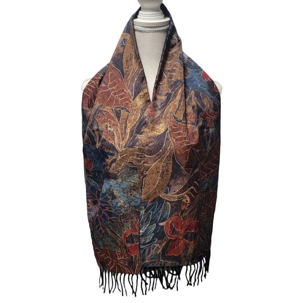 Vintage Le Studio Classic Fringed Floral Colorful Rectangle Made in USA Gorgeous